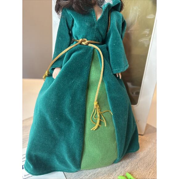 World Doll - Gone With the Wind - Scarlett 71151 - Picture 3 of 8
